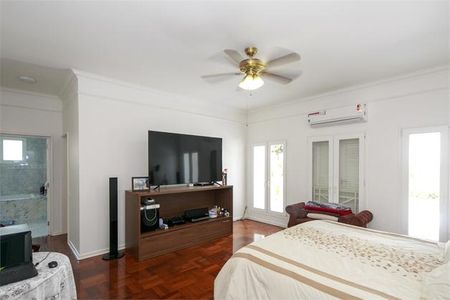 Casa à venda com 820m², 4 quartos e 6 vagas