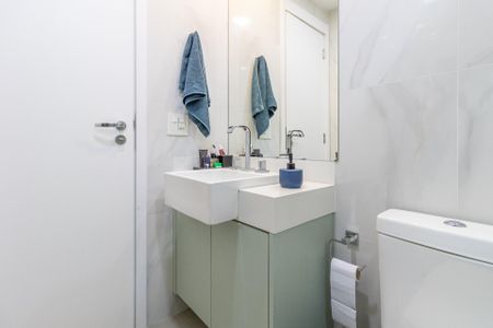 Apartamento à venda com 95m², 3 quartos e 2 vagasBanheiro Social