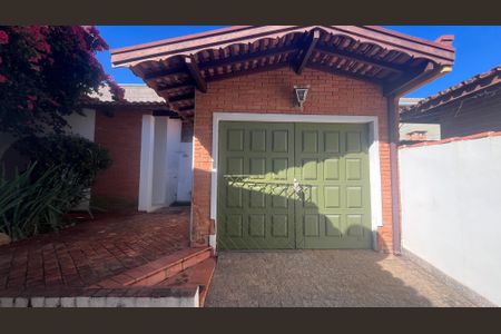Casa à venda com 400m², 3 quartos e 5 vagasÁrea Externa