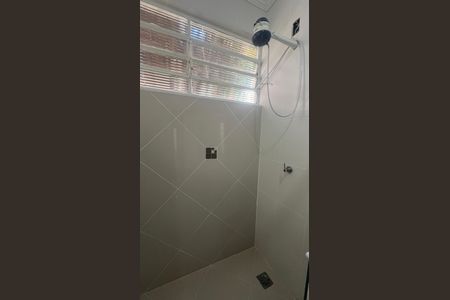 Casa à venda com 400m², 3 quartos e 5 vagasBanheiro da Suíte 1