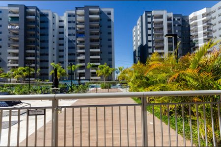 Apartamento para alugar com 85m², 2 quartos e 2 vagasÁrea comum - Piscina