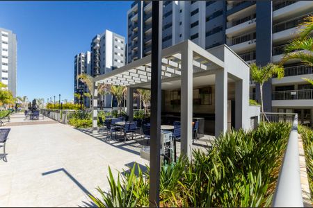 Apartamento para alugar com 85m², 2 quartos e 2 vagasÁrea comum - Piscina