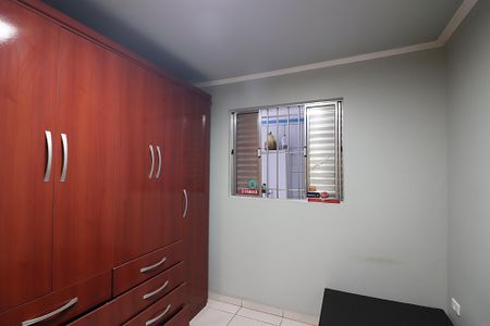 Casa à venda com 145m², 3 quartos e 2 vagasEdícula - Quarto