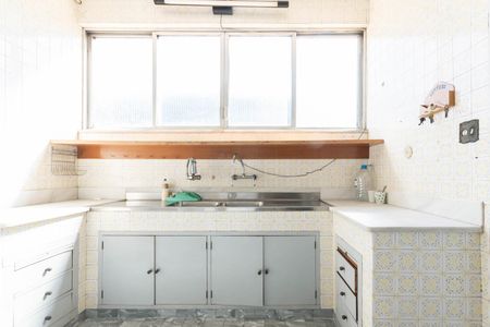 Apartamento à venda com 175m², 4 quartos e 2 vagasCozinha