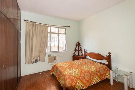 Apartamento à venda com 175m², 4 quartos e 2 vagasQuarto 2