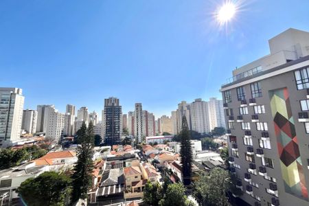 Apartamento à venda com 225m², 3 quartos e 3 vagas Apartamento à venda com 225m², 3 quartos e 3 vagasVista da Suíte