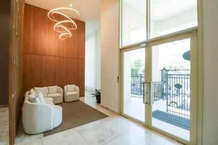 Apartamento à venda com 133m², 3 quartos e 2 vagas Apartamento à venda com 133m², 3 quartos e 2 vagasHall