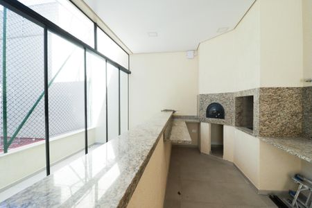 Apartamento à venda com 133m², 3 quartos e 2 vagas Apartamento à venda com 133m², 3 quartos e 2 vagasÁrea comum - Churrasqueira