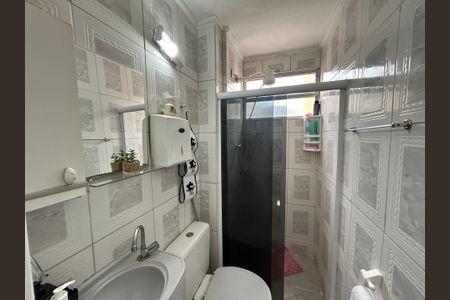 Apartamento à venda com 70m², 3 quartos e sem vagaBanheiro