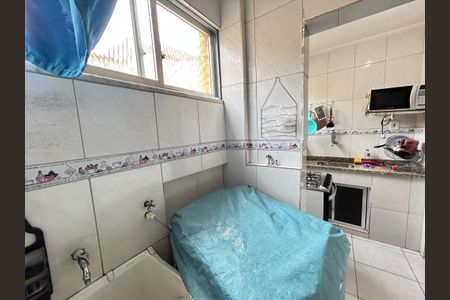 Apartamento à venda com 70m², 3 quartos e sem vagaÁrea de Serviço