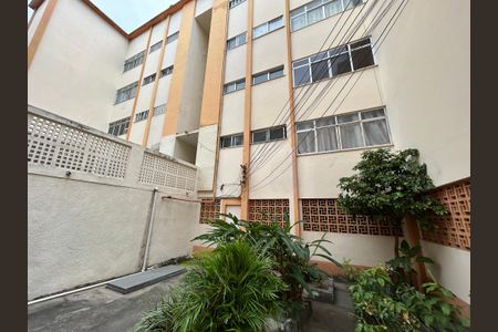 Apartamento à venda com 70m², 3 quartos e sem vagaÁrea comum - Salão de festas