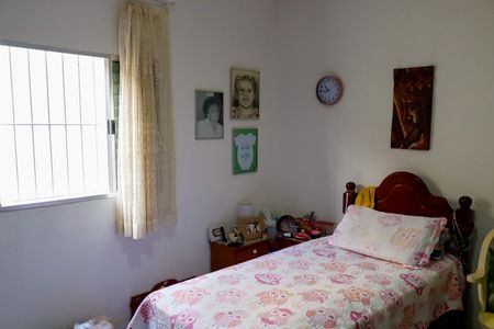 Casa à venda com 120m², 3 quartos e 2 vagas Casa à venda com 120m², 3 quartos e 2 vagasQuarto 2
