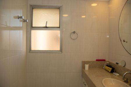 Apartamento à venda com 92m², 3 quartos e 1 vaga Apartamento à venda com 92m², 3 quartos e 1 vagaBanheiro da Suíte