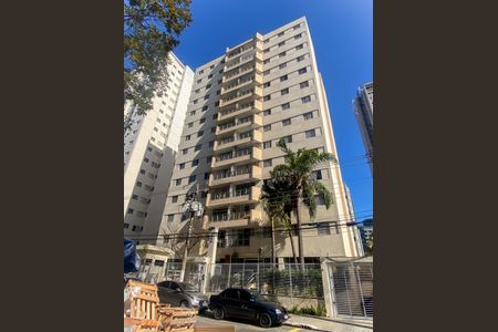 Apartamento à venda com 92m², 3 quartos e 1 vaga Apartamento à venda com 92m², 3 quartos e 1 vagaFachada