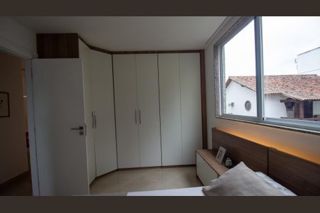 Apartamento à venda com 78m², 2 quartos e 2 vagasSuíte
