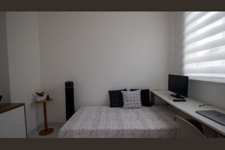 Apartamento à venda com 78m², 2 quartos e 2 vagasQuarto de Serviço