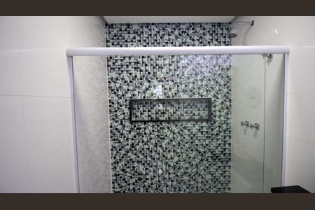 Apartamento à venda com 78m², 2 quartos e 2 vagasBanheiro Social