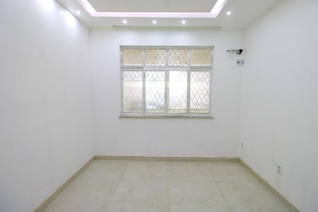 Casa para alugar com 2 quartos, 100m² em Bento Ribeiro, Rio de Janeiro