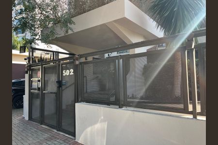 Apartamento à venda com 129m², 2 quartos e 3 vagas Apartamento à venda com 129m², 2 quartos e 3 vagasFachada do Prédio