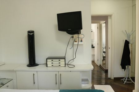 Apartamento à venda com 129m², 2 quartos e 3 vagasQuarto 2