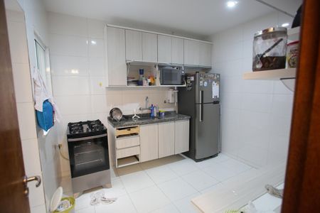 Casa à venda com 98m², 3 quartos e 1 vaga Casa à venda com 98m², 3 quartos e 1 vagaCozinha