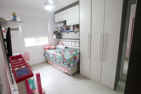 Casa à venda com 98m², 3 quartos e 1 vaga Casa à venda com 98m², 3 quartos e 1 vaga Suíte