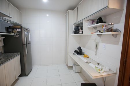 Casa à venda com 98m², 3 quartos e 1 vaga Casa à venda com 98m², 3 quartos e 1 vagaCozinha