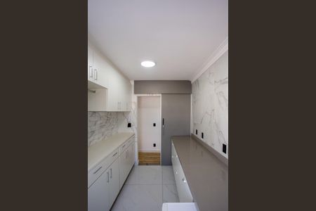 Apartamento à venda com 66m², 2 quartos e 1 vagaCozinha