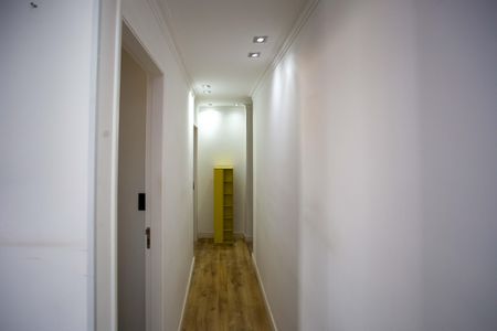 Apartamento à venda com 66m², 2 quartos e 1 vagaCorredor