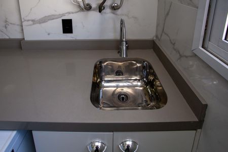 Apartamento à venda com 66m², 2 quartos e 1 vagaÁrea de serviço