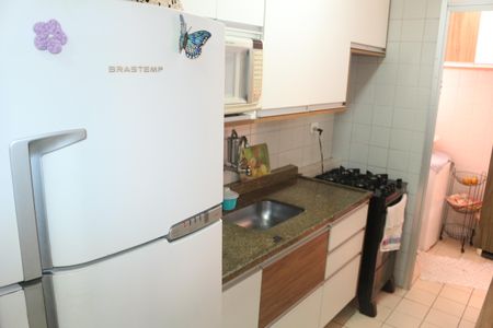 Apartamento à venda com 62m², 2 quartos e 1 vagaCozinha