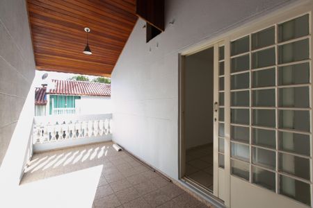 Casa de condomínio à venda com 99m², 2 quartos e 2 vagas Casa de condomínio à venda com 99m², 2 quartos e 2 vagasVaranda do Quarto 1