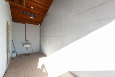 Casa de condomínio à venda com 99m², 2 quartos e 2 vagas Casa de condomínio à venda com 99m², 2 quartos e 2 vagasVaranda do Quarto 1