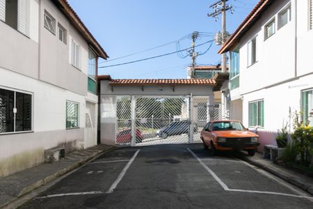 Casa de condomínio à venda com 99m², 2 quartos e 2 vagas Casa de condomínio à venda com 99m², 2 quartos e 2 vagasEntrada do Condomínio