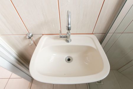 Casa de condomínio à venda com 99m², 2 quartos e 2 vagas Casa de condomínio à venda com 99m², 2 quartos e 2 vagasBanheiro Social