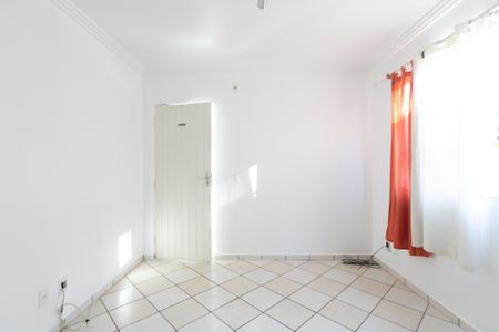 Casa de condomínio à venda com 99m², 2 quartos e 2 vagas Casa de condomínio à venda com 99m², 2 quartos e 2 vagasSala