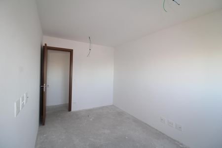 Apartamento à venda com 133m², 3 quartos e 2 vagasSuíte 2
