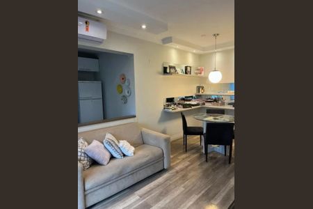 Apartamento à venda com 49m², 1 quarto e 1 vagaFoto 01