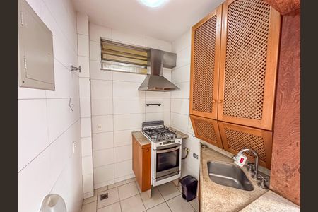Studio à venda com 32m², 1 quarto e sem vaga Studio à venda com 32m², 1 quarto e sem vagaCozinha