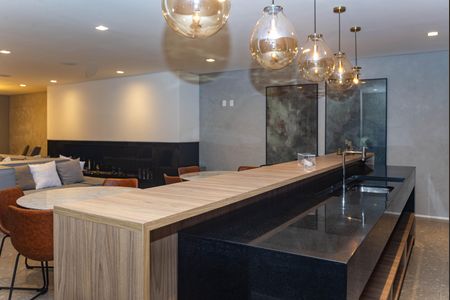 Apartamento à venda com 47m², 2 quartos e 1 vaga Apartamento à venda com 47m², 2 quartos e 1 vagaÁrea Comum - Salão de Festas