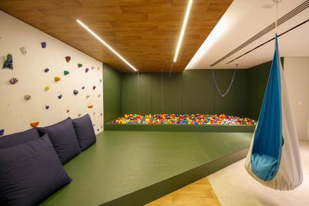 Apartamento à venda com 85m², 2 quartos e 1 vaga Apartamento à venda com 85m², 2 quartos e 1 vagaÁrea Comum - Brinquedoteca