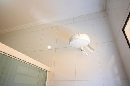 Casa à venda com 131m², 2 quartos e 4 vagas Casa à venda com 131m², 2 quartos e 4 vagasBanheiro