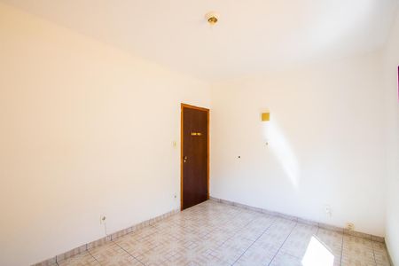 Casa à venda com 131m², 2 quartos e 4 vagas Casa à venda com 131m², 2 quartos e 4 vagasQuarto 2