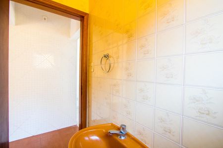 Casa à venda com 131m², 2 quartos e 4 vagas Casa à venda com 131m², 2 quartos e 4 vagasLavabo