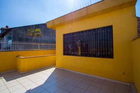 Casa à venda com 131m², 2 quartos e 4 vagas Casa à venda com 131m², 2 quartos e 4 vagasÁrea externa