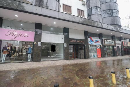 Apartamento à venda com 219m², 4 quartos e 4 vagasFachada