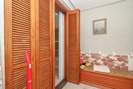 Apartamento à venda com 219m², 4 quartos e 4 vagasVaranda Quarto 2