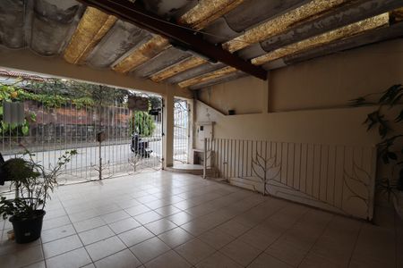 Casa à venda com 177m², 2 quartos e 1 vagaGaragem