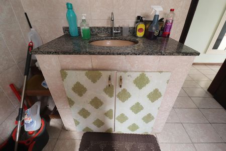 Casa à venda com 177m², 2 quartos e 1 vagaCasa 01 - Banheiro 1