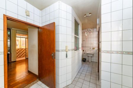 Apartamento à venda com 137m², 3 quartos e 2 vagas Apartamento à venda com 137m², 3 quartos e 2 vagasCozinha
